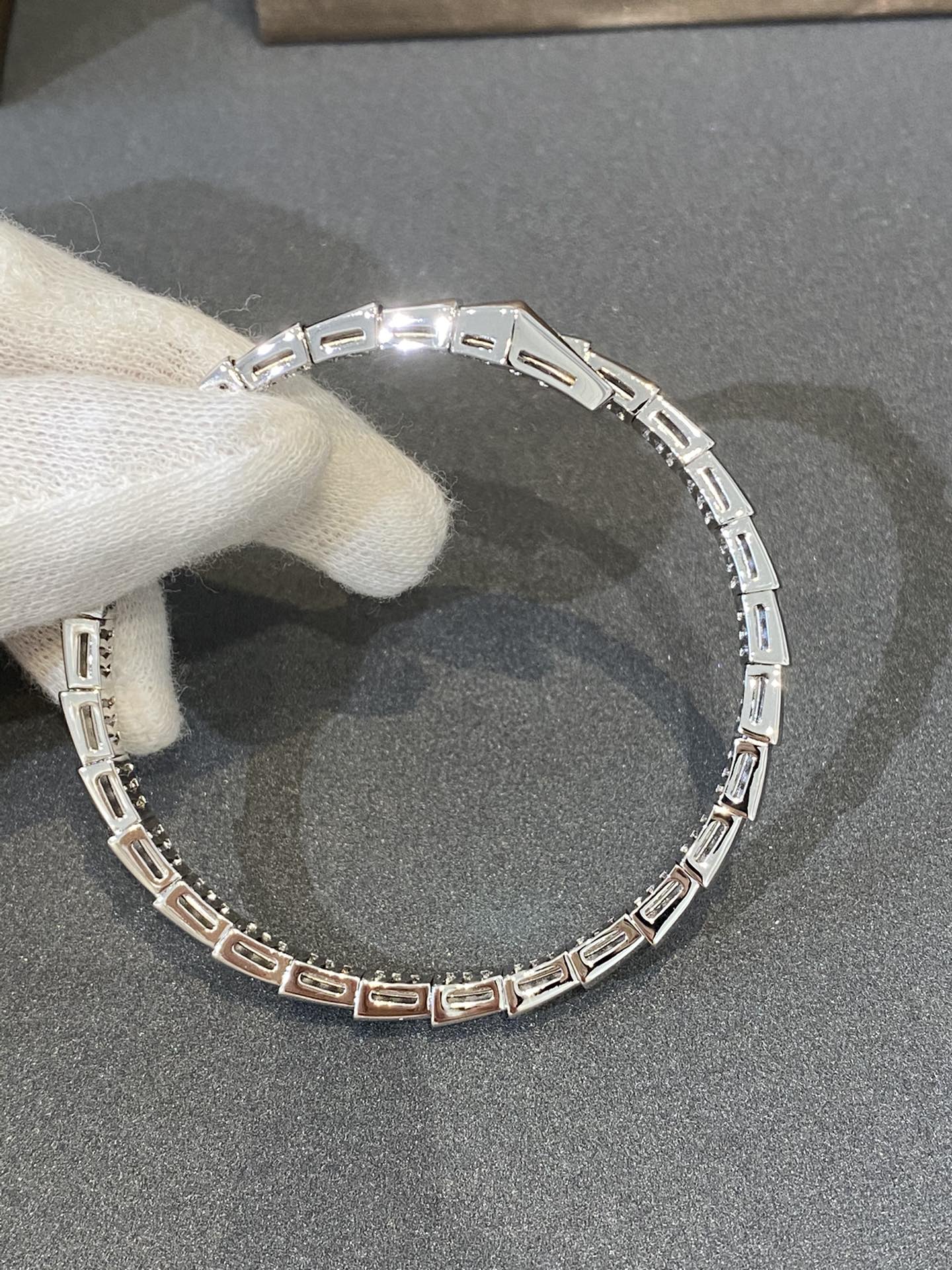 Regalia jewelrySERPENTI BRACELET DIAMONDS SILVER
