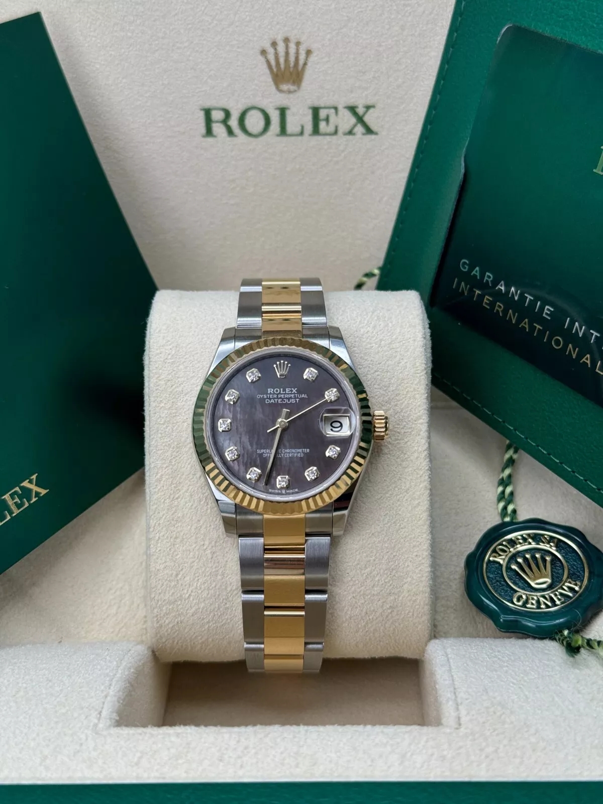 【Super Clone】ROLEX Datejust m278273-0023/0024 31mm Black Mother-of-Pearl Dial Stainless Steel and Yellow Gold Oyster Watch
