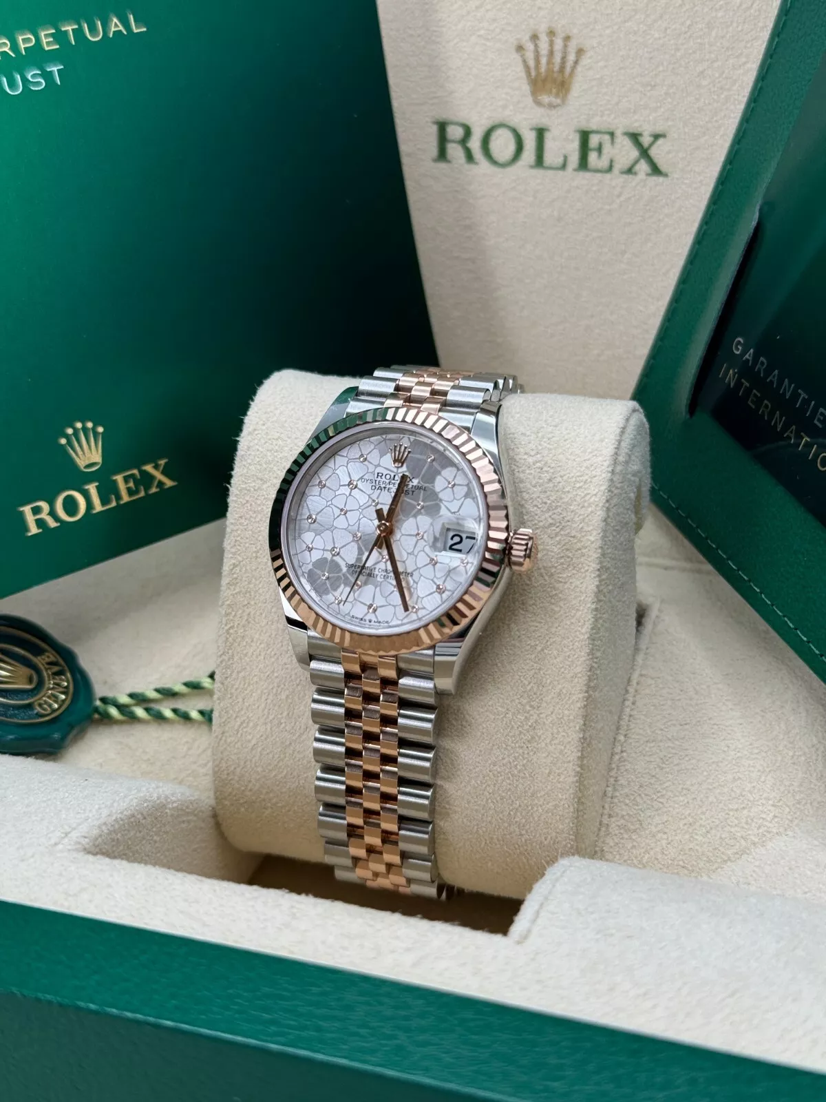 【Super Clone】RLX Datejust m278271-0031/0032 Silver Floral Motif 31mm Dial Oyster Bracelet Watch