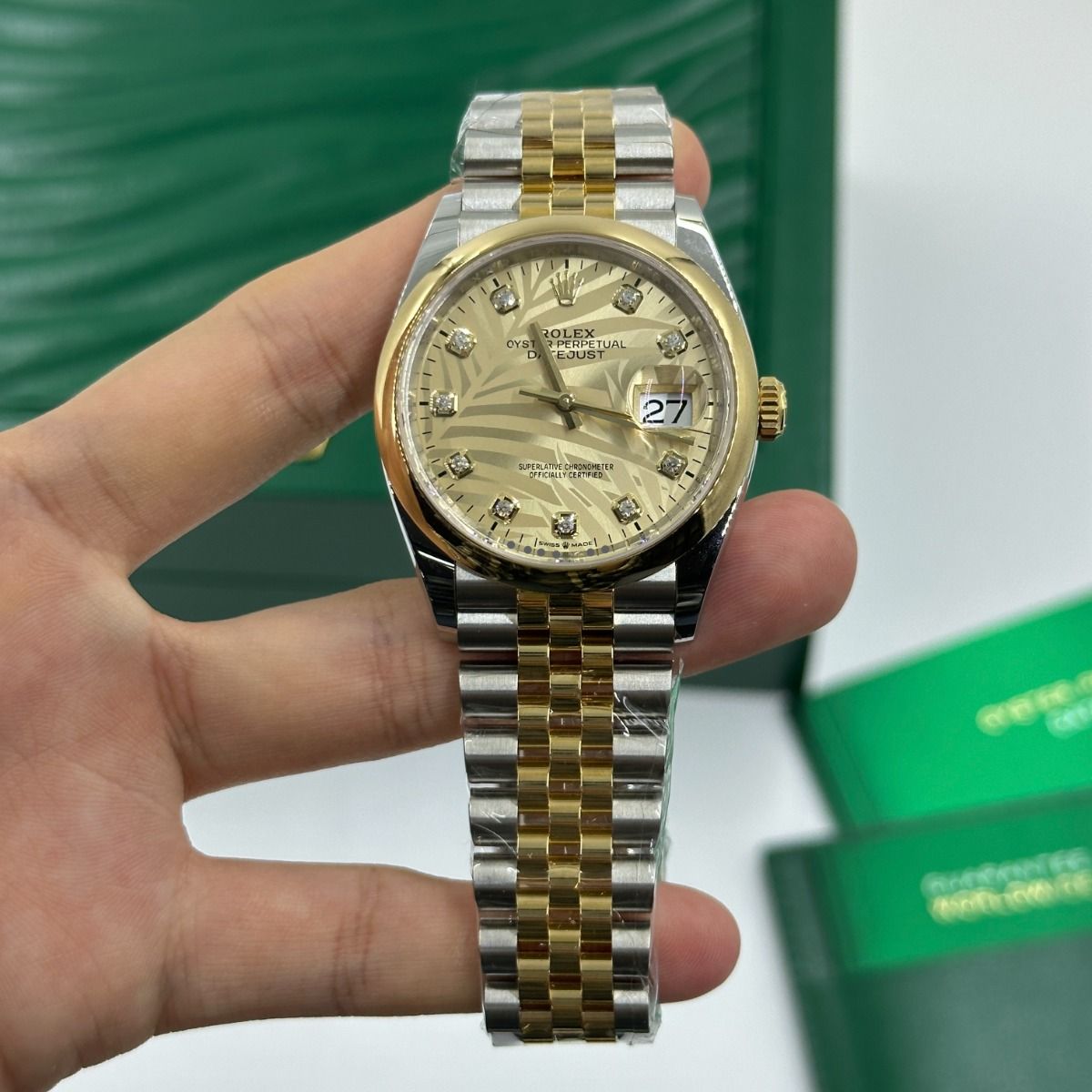 【Super Clone】ROLEX  Datejust 36mm 126203 Golden Fluted Dial Domed Bezel Oyster Bracelet