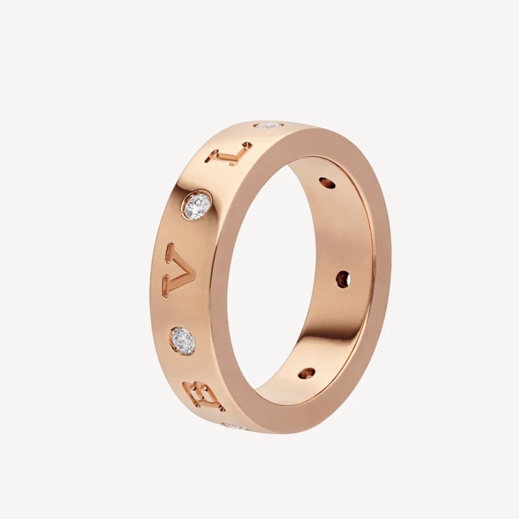 Regalia jewelryZERO 1 ESSENTIAL PINK GOLD BAND WITH DIAMONDS RING