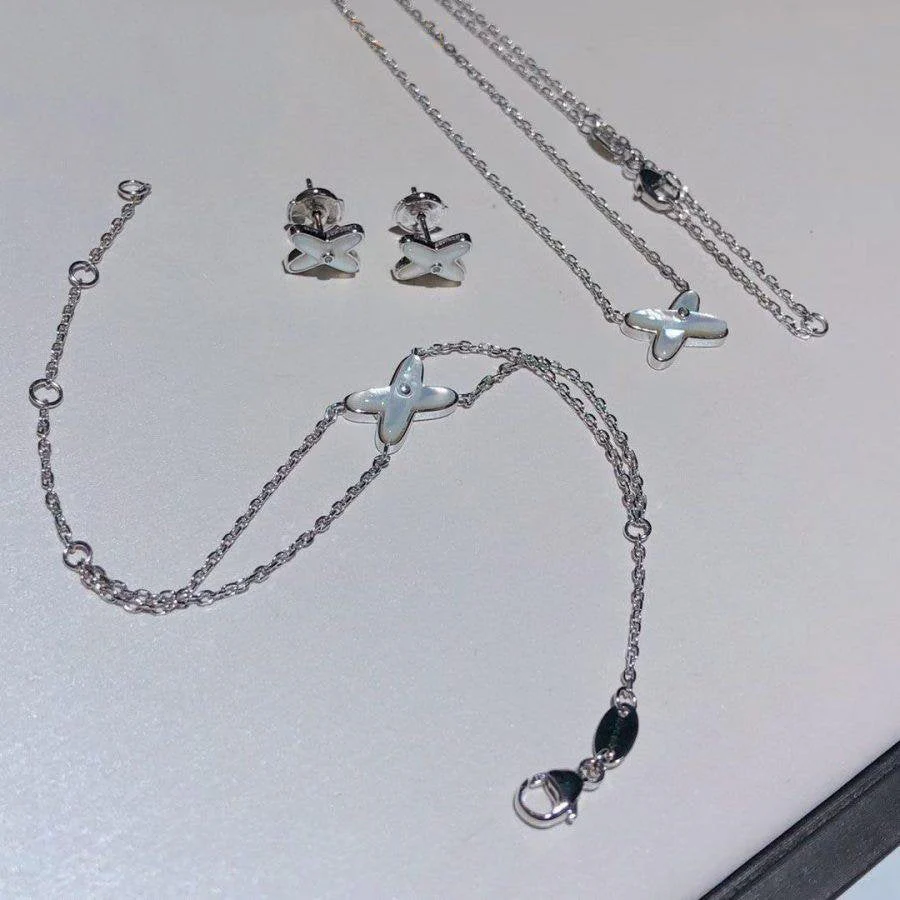 Regalia jewelryJEUX BRACELET WHITE MOP SILVER 1 DIAMOND