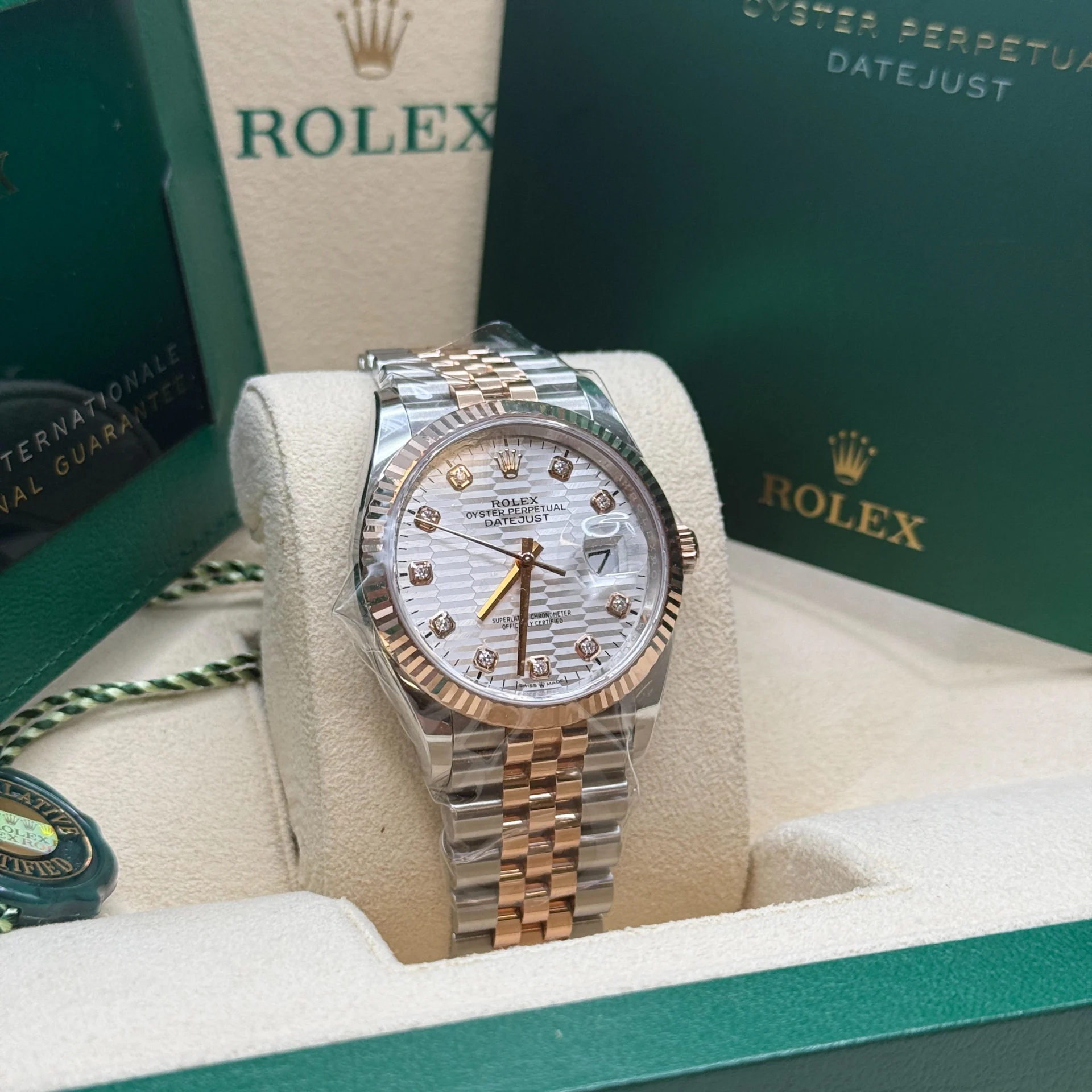 【Super Clone】ROLEX  Datejust 36mm 126231 Silver Fluted Motif Dial Oystersteel and Everose gold Bracelet