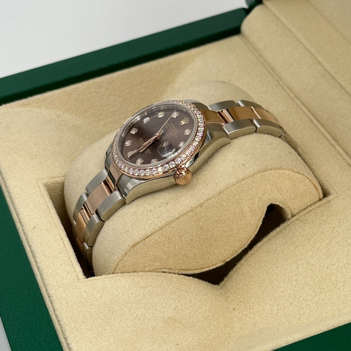 【Super Clone】ROLEX Datejust m278381-0027/0028 Chocolate Diamond 31mm Dial Diamond-Set Bezel and Oyster Bracelet Watch