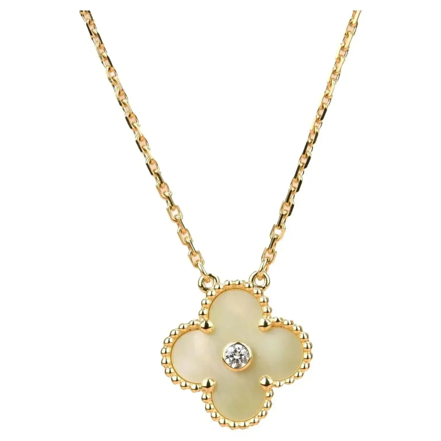 Regalia jewelryCLOVER 15MM DIAMOND GOLD MOTHER OF PEARL NECKLACE