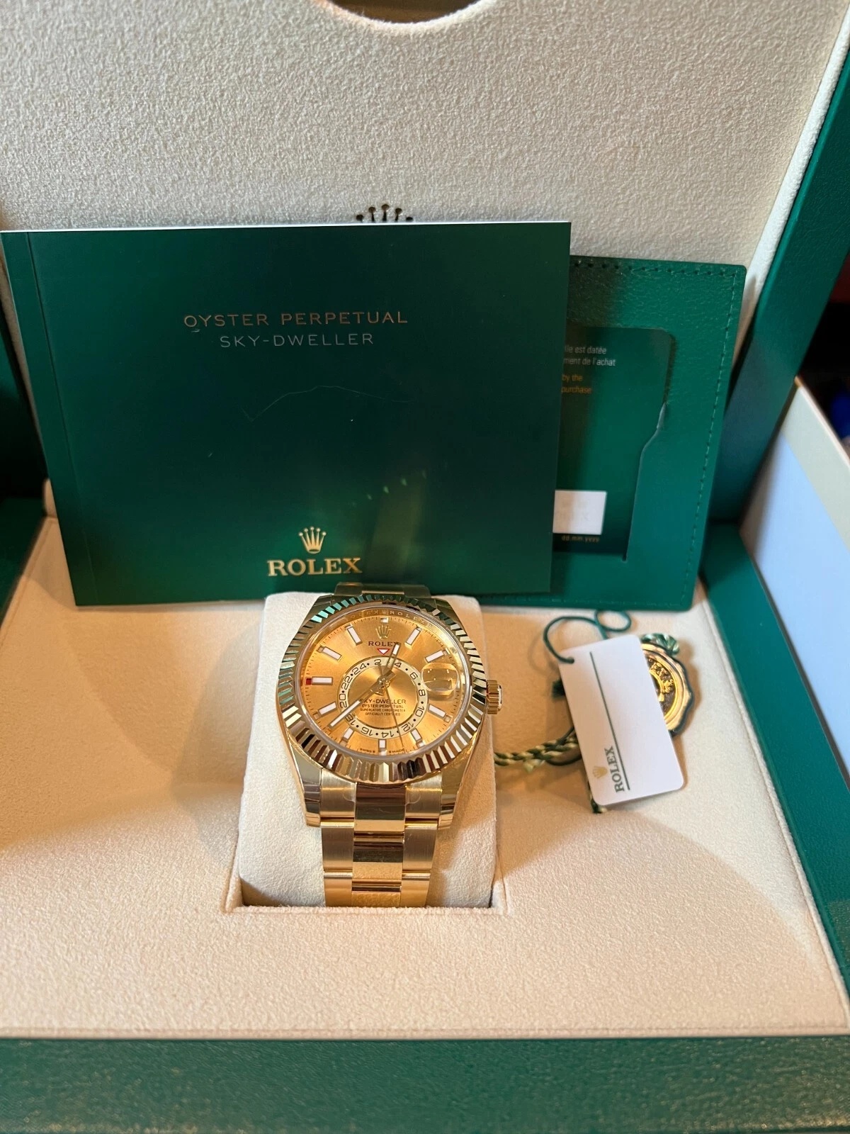 【Super Clone】ROLEX  Sky-Dweller 42mm 336938-0001/0004 Yellow Gold Champagne Dial Jubilee