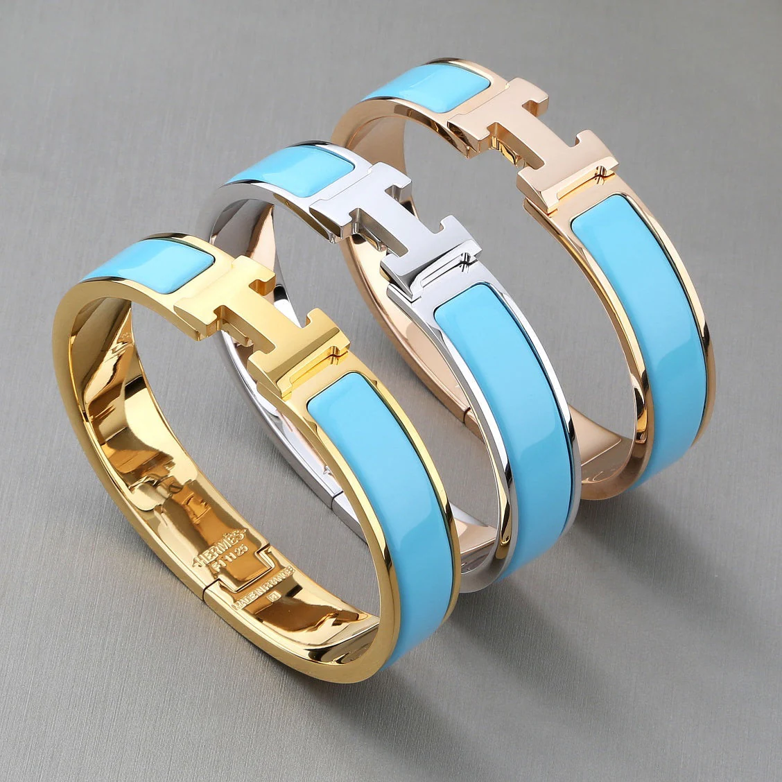 Regalia jewelryH CLOUD BLUE BRACELET