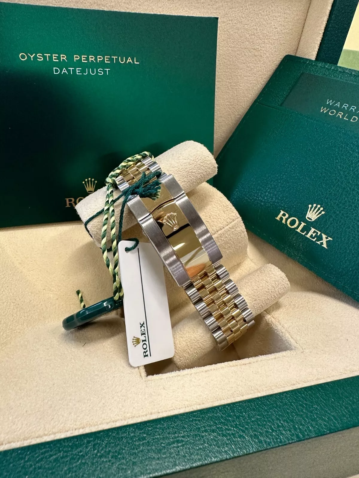 【Super Clone】ROLEX  Datejust 36mm 126233 Golden Fluted Motif 36mm Dial Oyster Bracelet