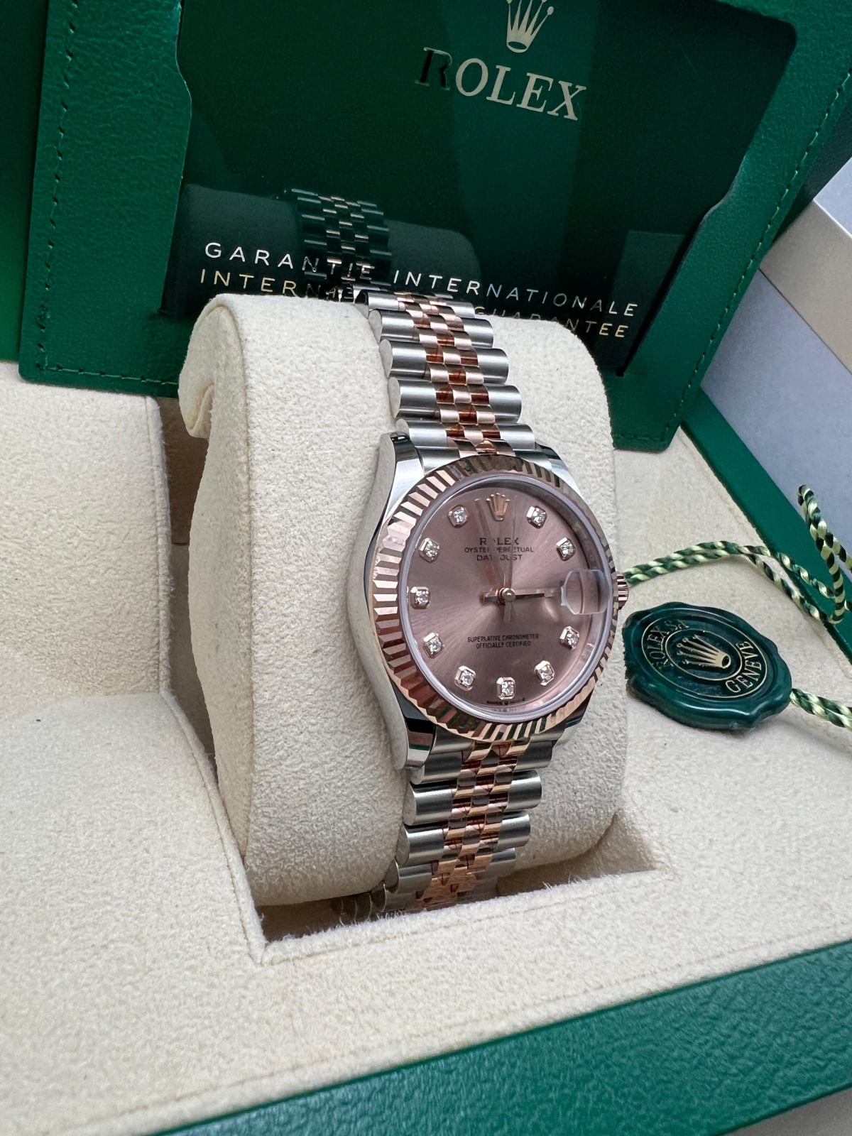 【Super Clone】ROLEX Datejust m278271-0023/0024 Rose 31mm Dial Oyster Bracelet Watch