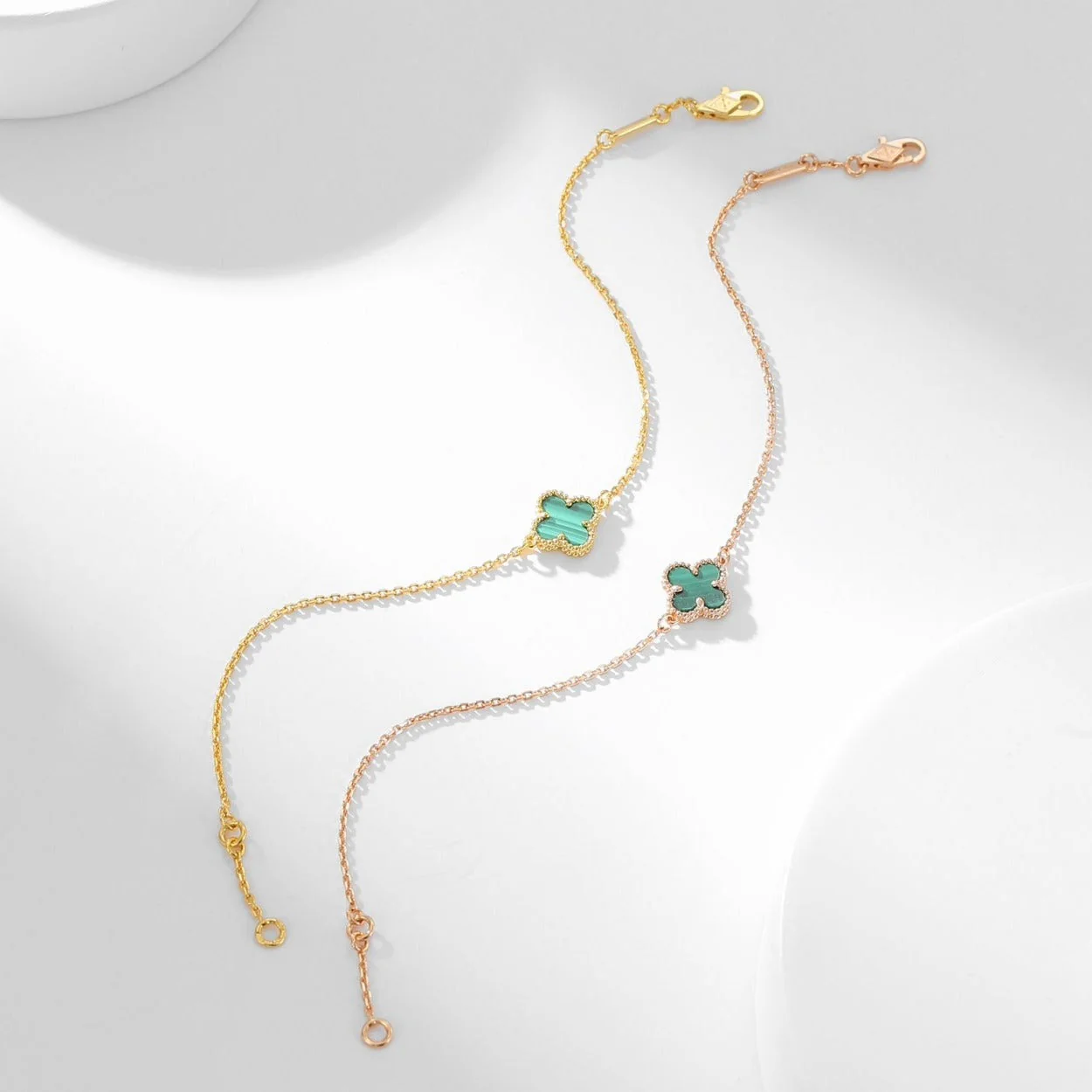 Regalia jewelryCLOVER BRACELET MALACHITE 1 MOTIF