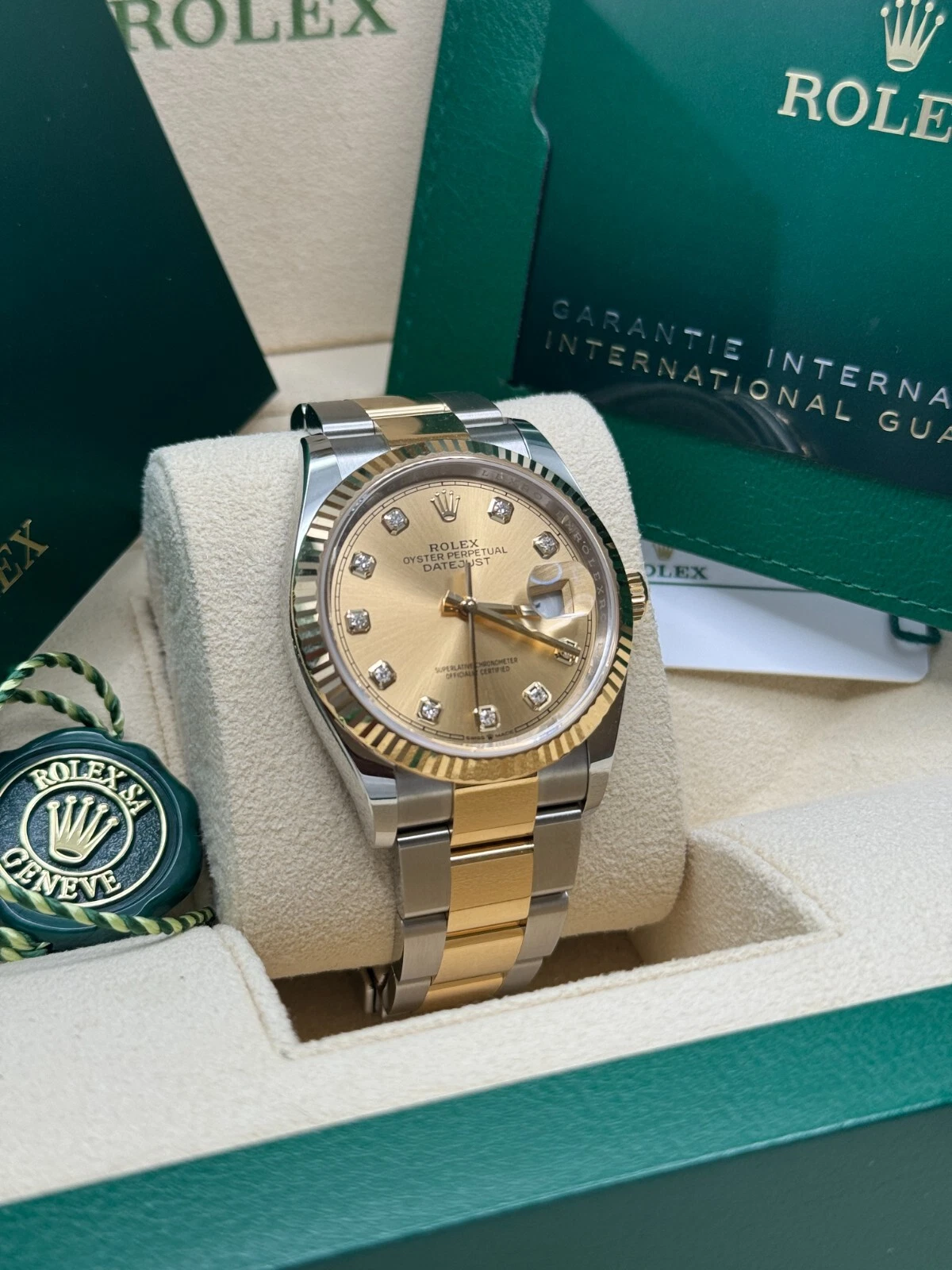 【Super Clone】ROLEX  Datejust 36mm 126233 Champagne Dial Jubilee Bracelet Watch