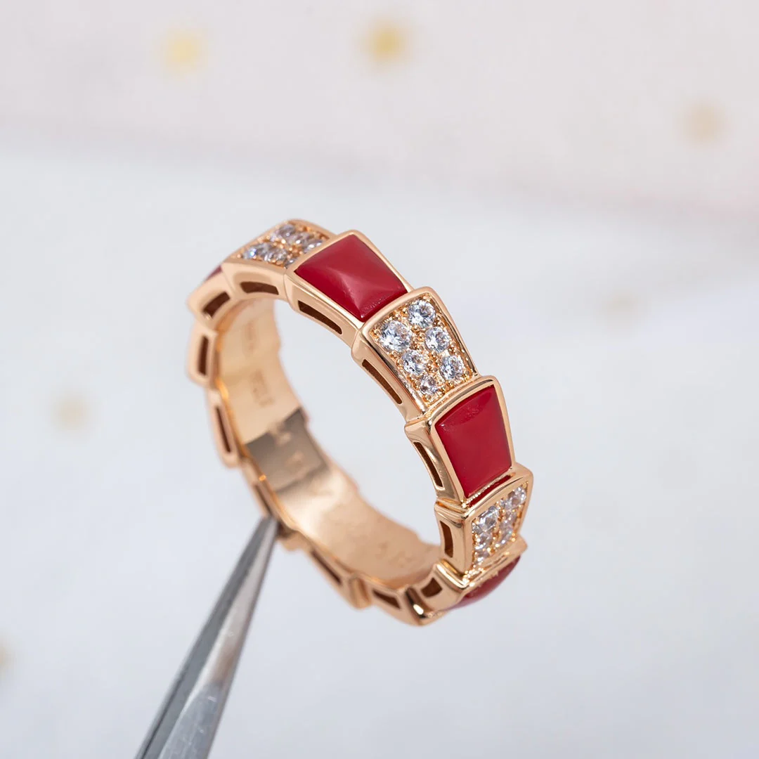Regalia jewelrySERPENTI RING PINK GOLD CARNELIAN DIAMOND PAVED 4MM