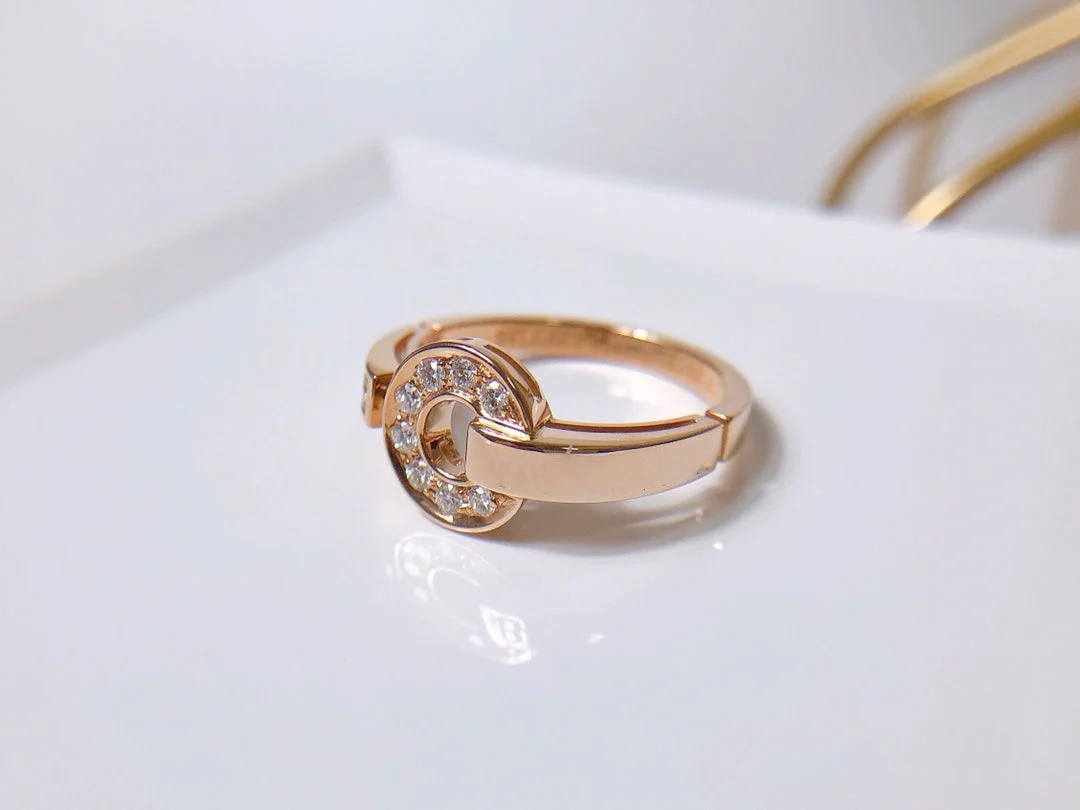 Regalia jewelryDREAM RING DIAMOND PINK GOLD