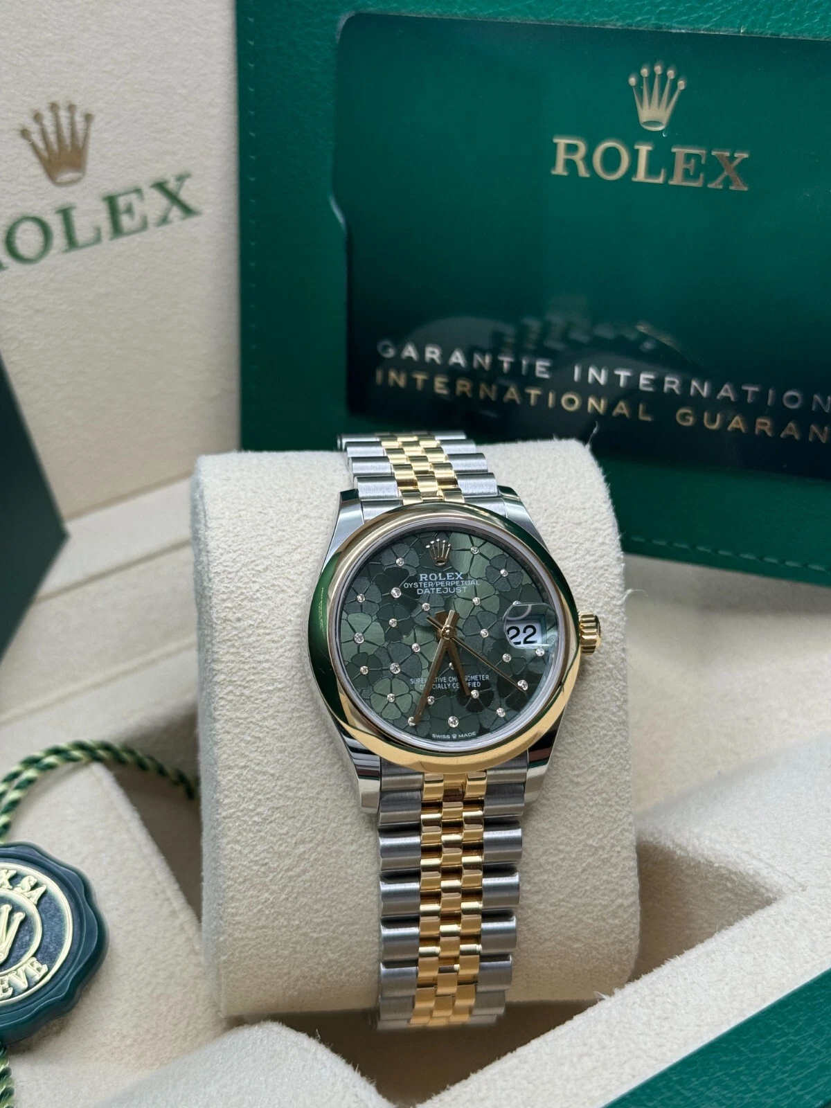 【Super Clone】ROLEX Datejust m278243-0031/0032 31mm Green Dial watch