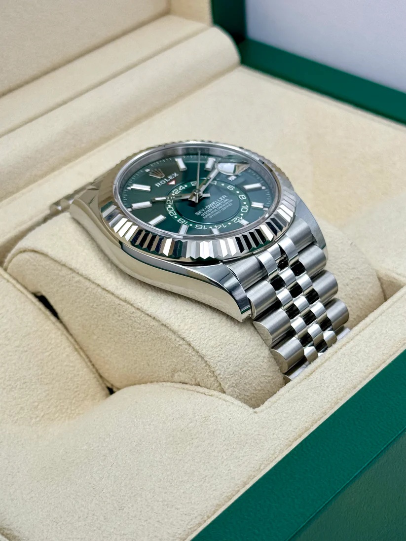 【Super Clone】ROLEX  Sky-Dweller 42mm 336934-0001/0002 Stainless Steel Green Dial Oyster