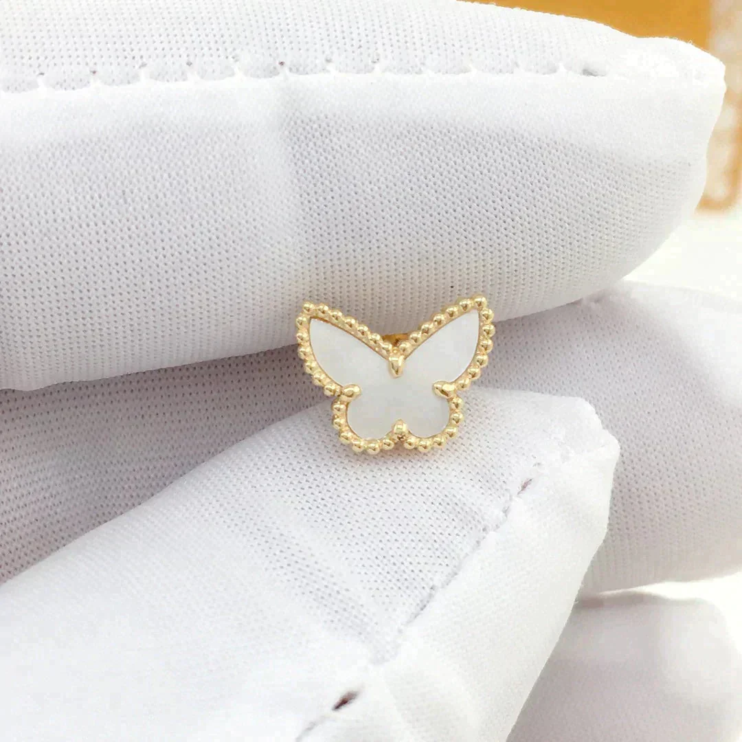 Regalia jewelrySWEET BUTTERFLY MOP EARSTUDS