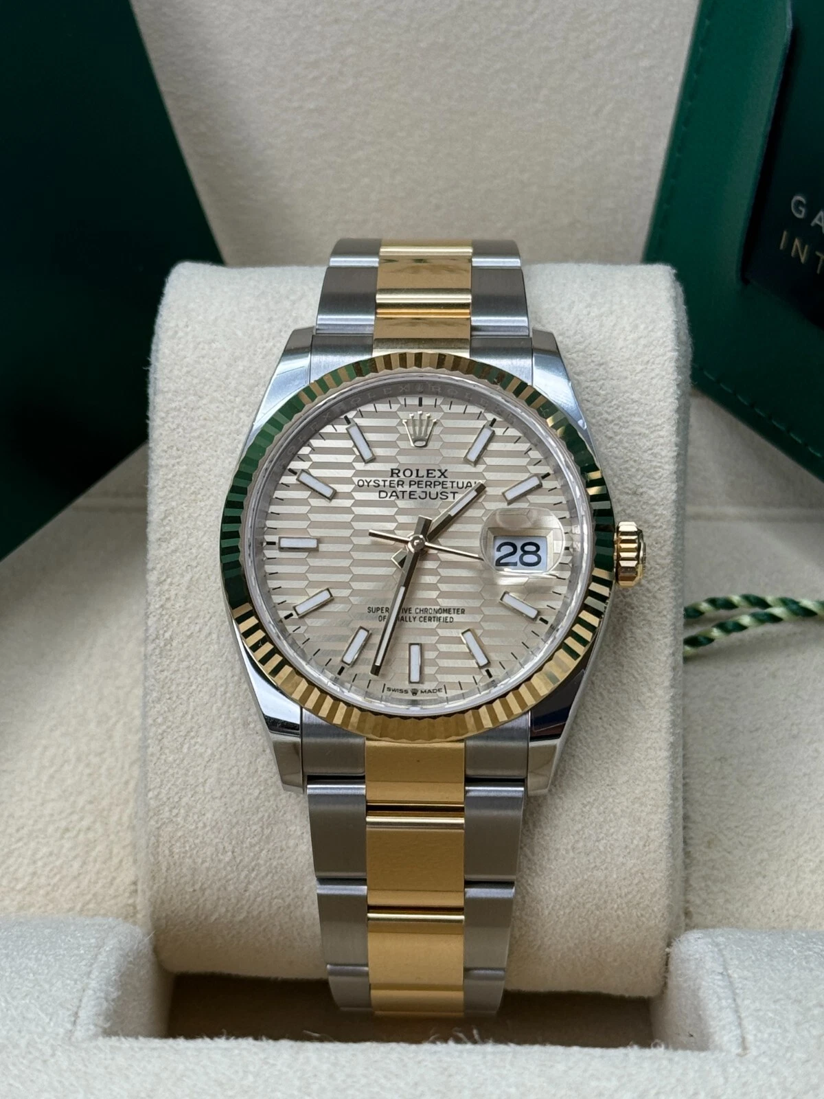 【Super Clone】ROLEX  Datejust 36mm 126233 Golden Fluted Motif 36mm Dial Oyster Bracelet