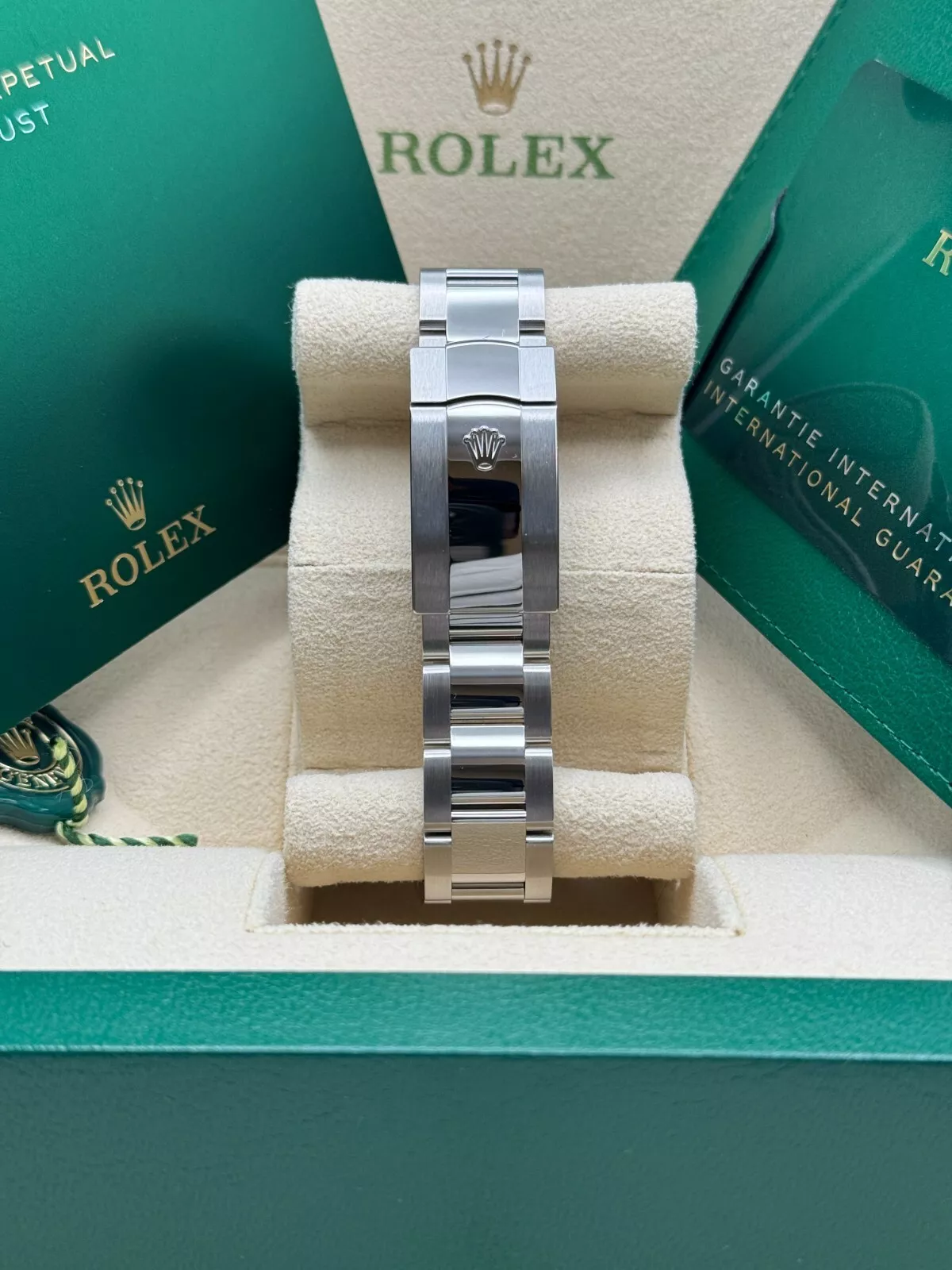 【Super Clone】ROLEX Datejust 41mm Smooth Bezel White Roman Dial Jubilee - 126300