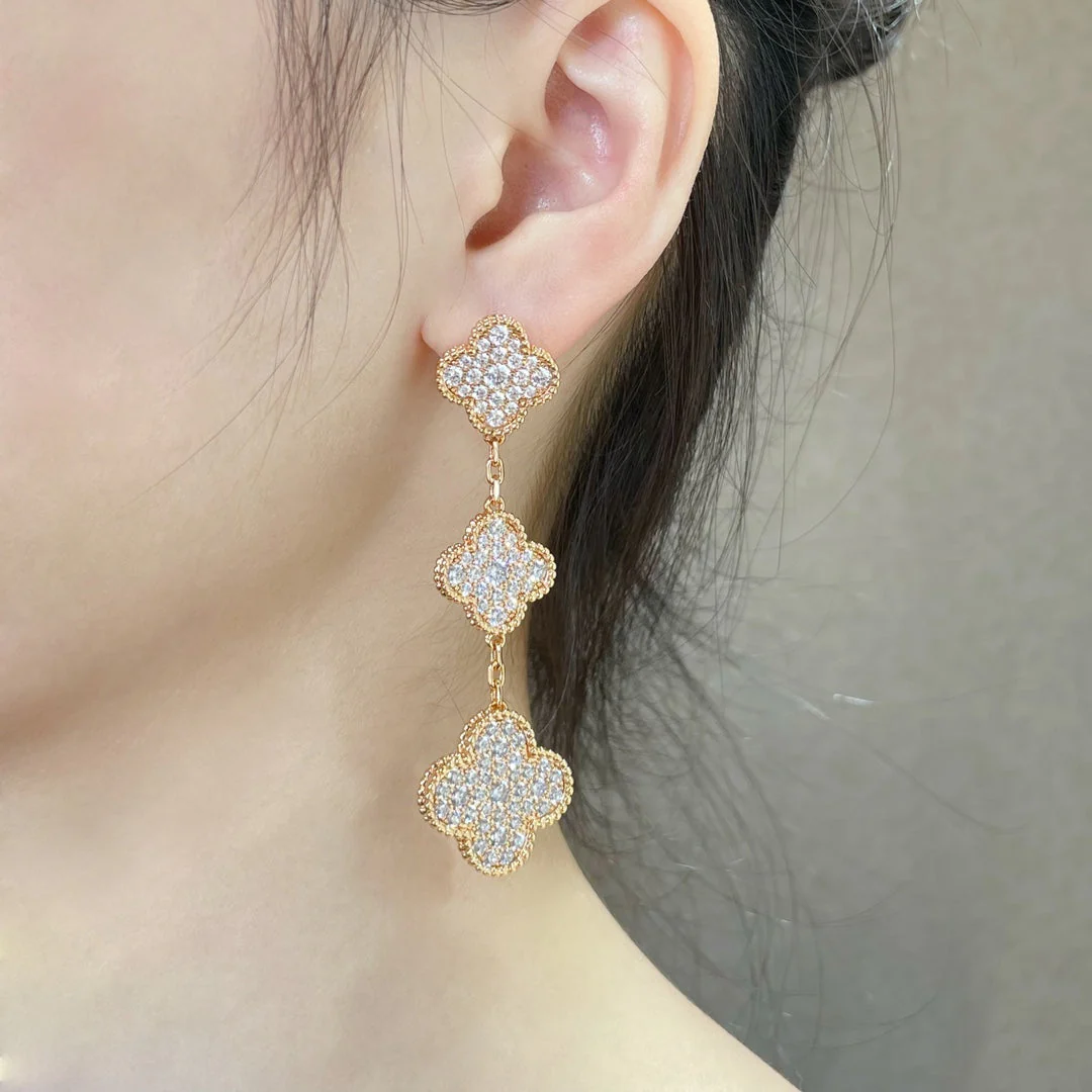 Regalia jewelryCLOVER 3 MOTIFS DIAMOND PAVED ROSE GOLD EARRINGS
