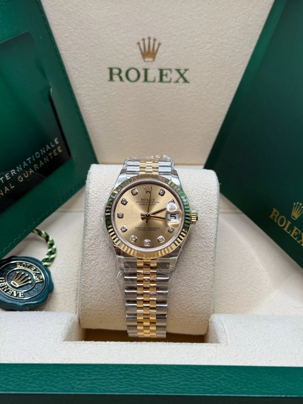 【Super Clone】ROLEX Datejust m278273-0025/0026 31mm Champagne Dial Stainless Steel and Yellow Gold Oyster Watch