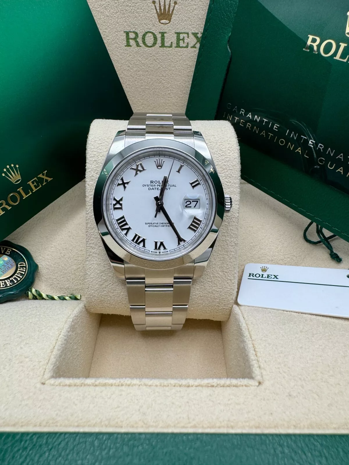 【Super Clone】ROLEX Datejust 41mm Smooth Bezel White Roman Dial Jubilee - 126300