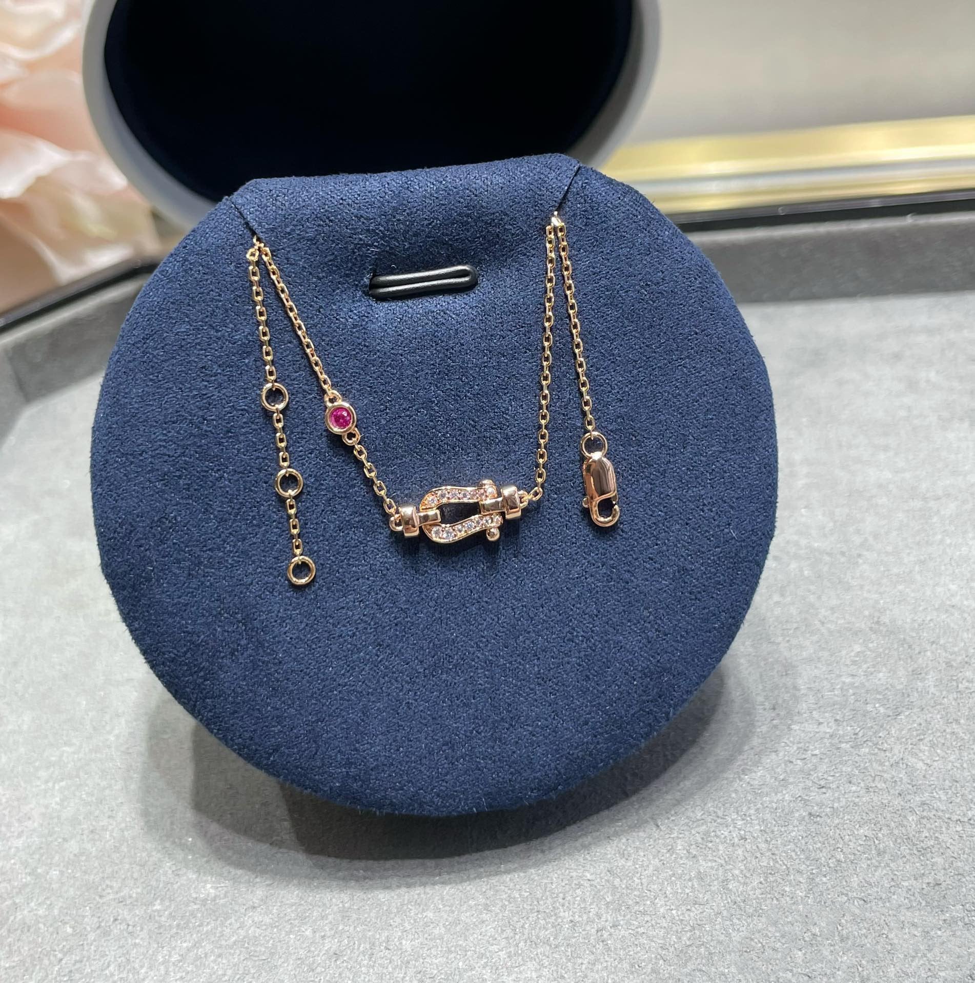 Regalia jewelryFORCE 10 DIAMOND CHAIN LINK PINK GOLD BRACELET