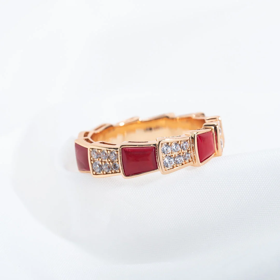 Regalia jewelrySERPENTI RING PINK GOLD CARNELIAN DIAMOND PAVED 4MM