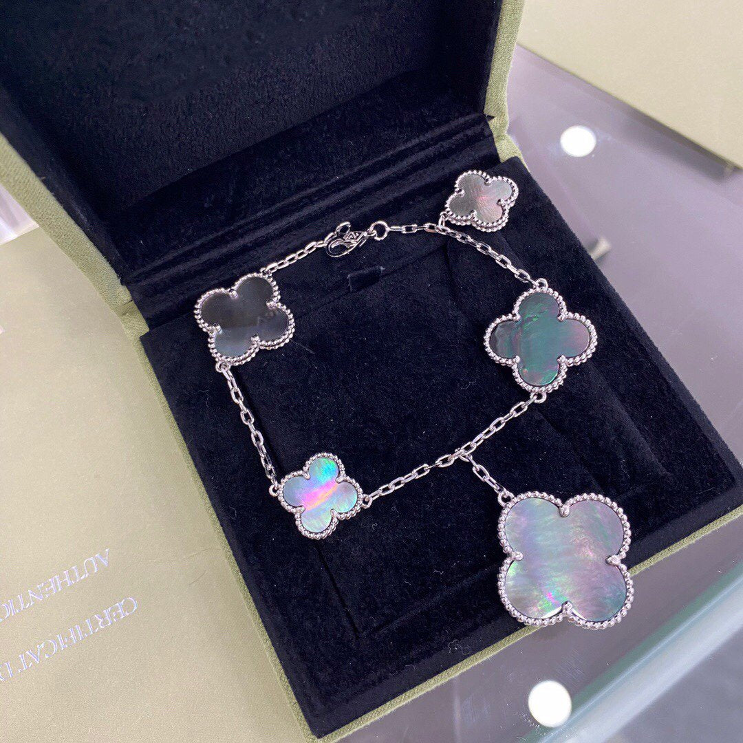 Regalia jewelryCLOVER 5 MOTIFS SIVLER DARK MOP BRACELET