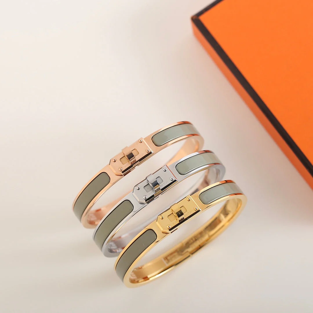 Regalia jewelryHM KELLY BLUE GREEN BRACELET