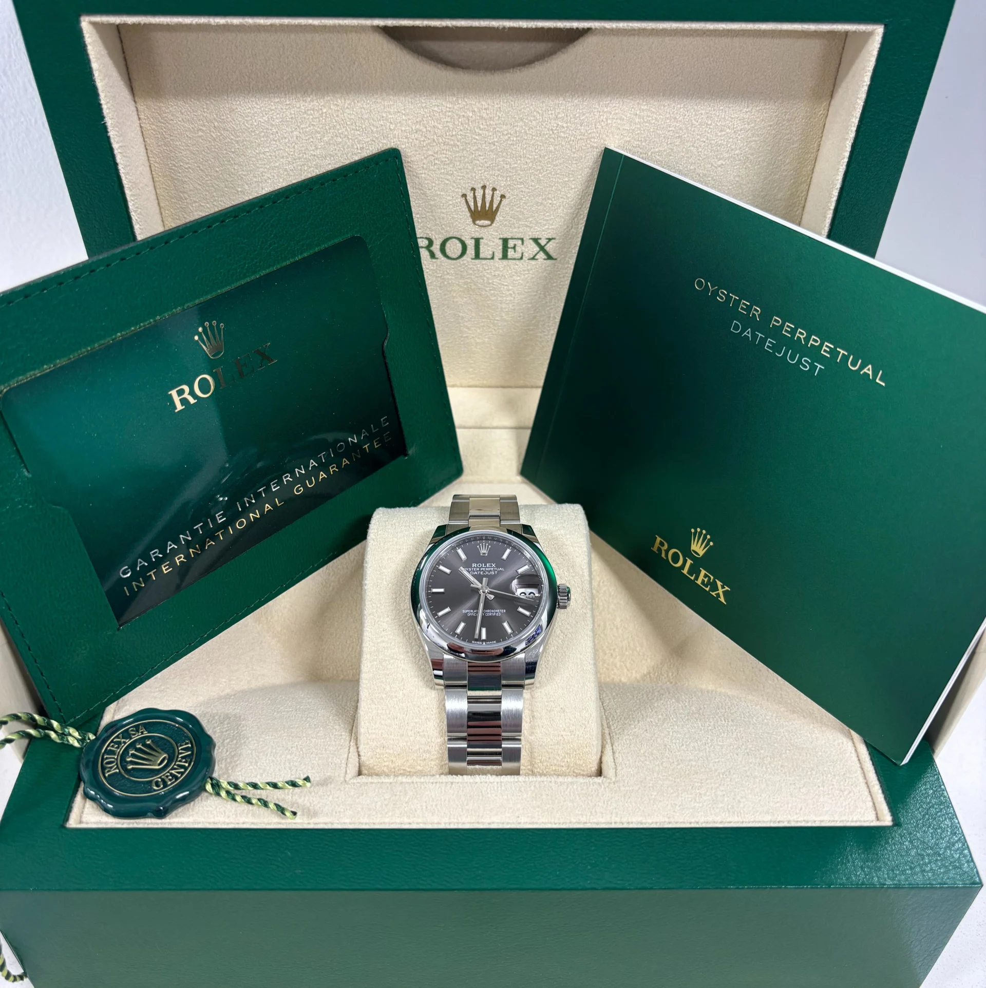 【Super Clone】ROLEX Datejust m278240-0009/0010 31mm Dark Grey Domed Bezel Oyster Oystersteel