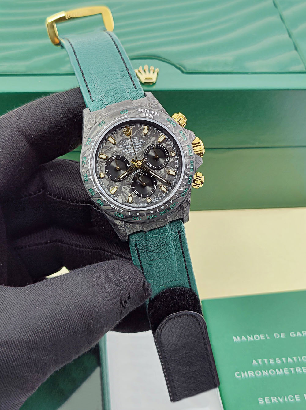 【Super Clone】ROLEX Cosmograph Daytona DIW Carbon Emerald Green Super Clone Swiss Replica Watch | Custom Made Limited Edition |
