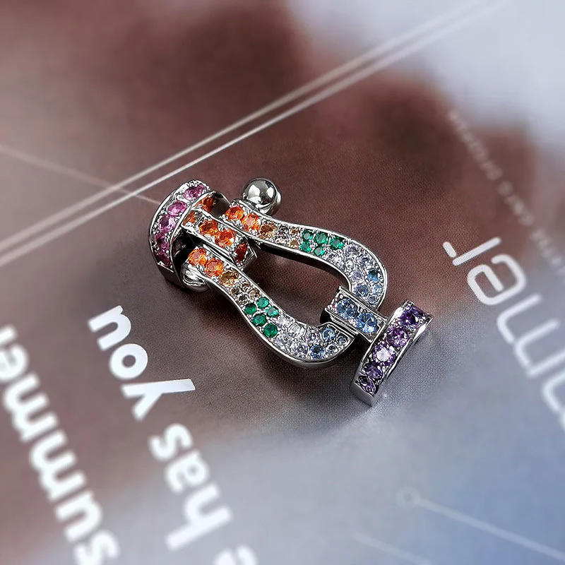 Regalia jewelryFORCE LARGE HORSESHOE CLASP  METAL BRACELET