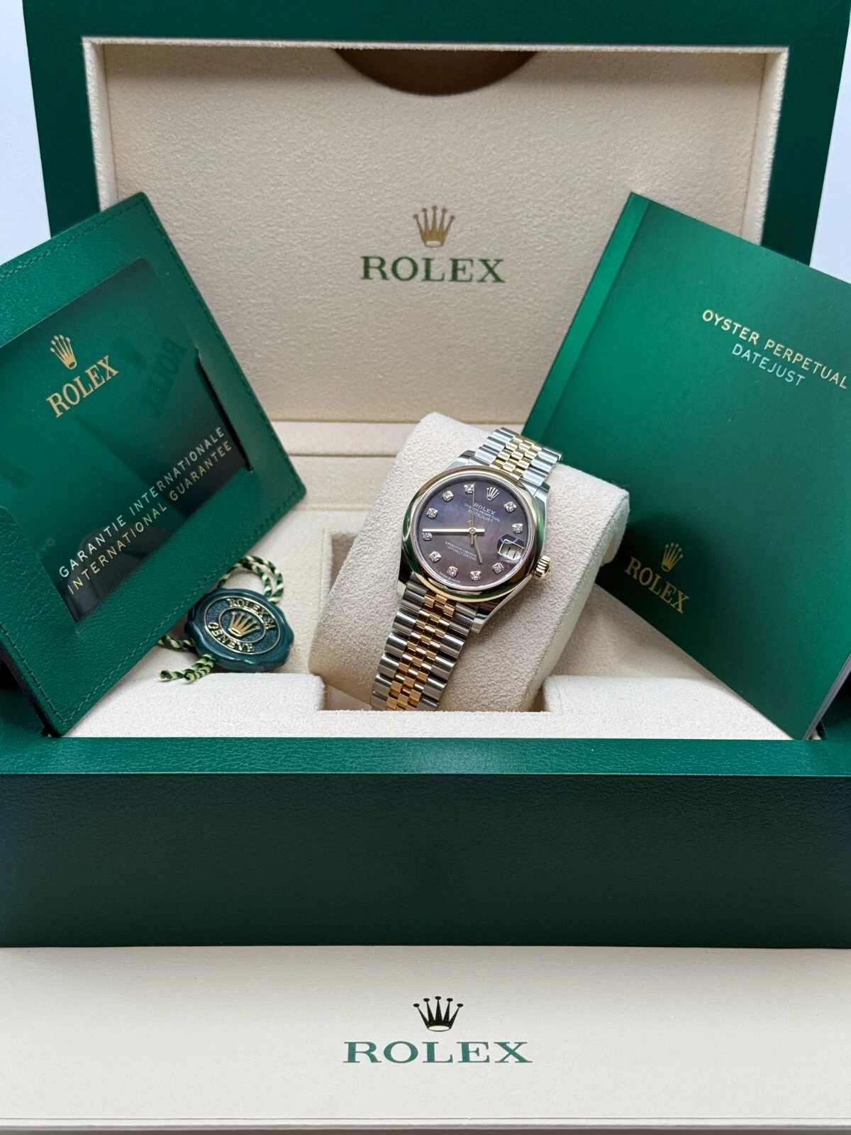 【Super Clone】RLX Datejust m278243-0023/0024 31mm Black Mother-of-Pearl Dial Yellow Rolesor Oyster Watch