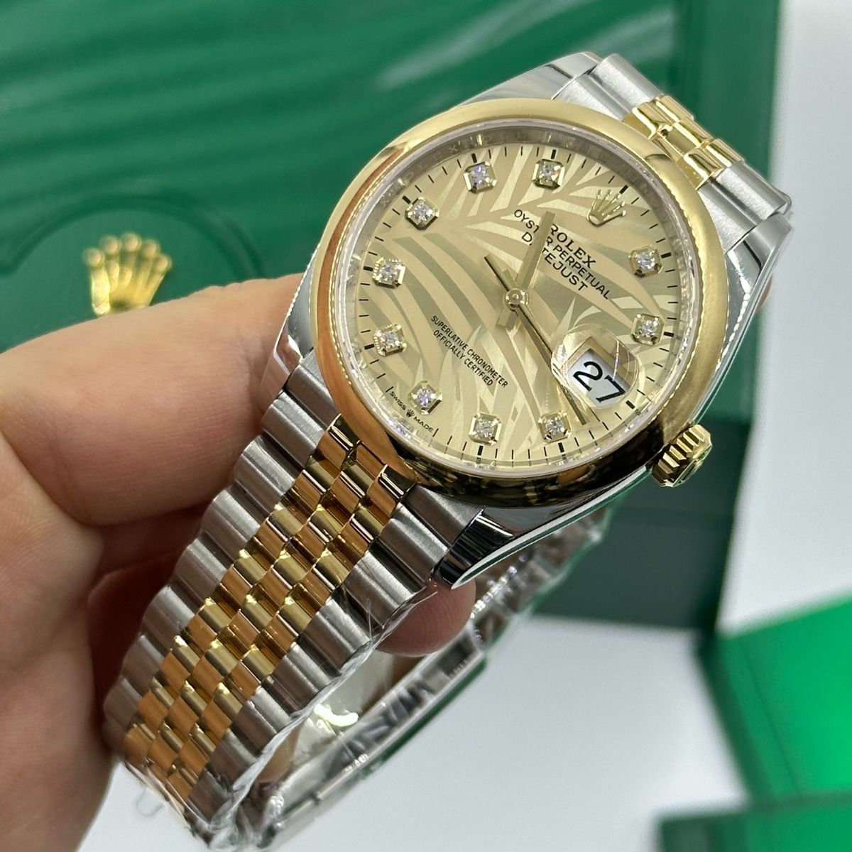 【Super Clone】ROLEX  Datejust 36mm 126203 Golden Fluted Dial Domed Bezel Oyster Bracelet