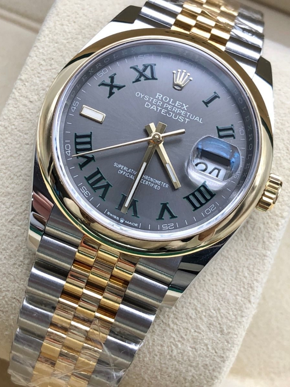 【Super Clone】ROLEX  Datejust 36mm 126203 Slate Dial 36mm Domed Bezel Oyster Bracelet