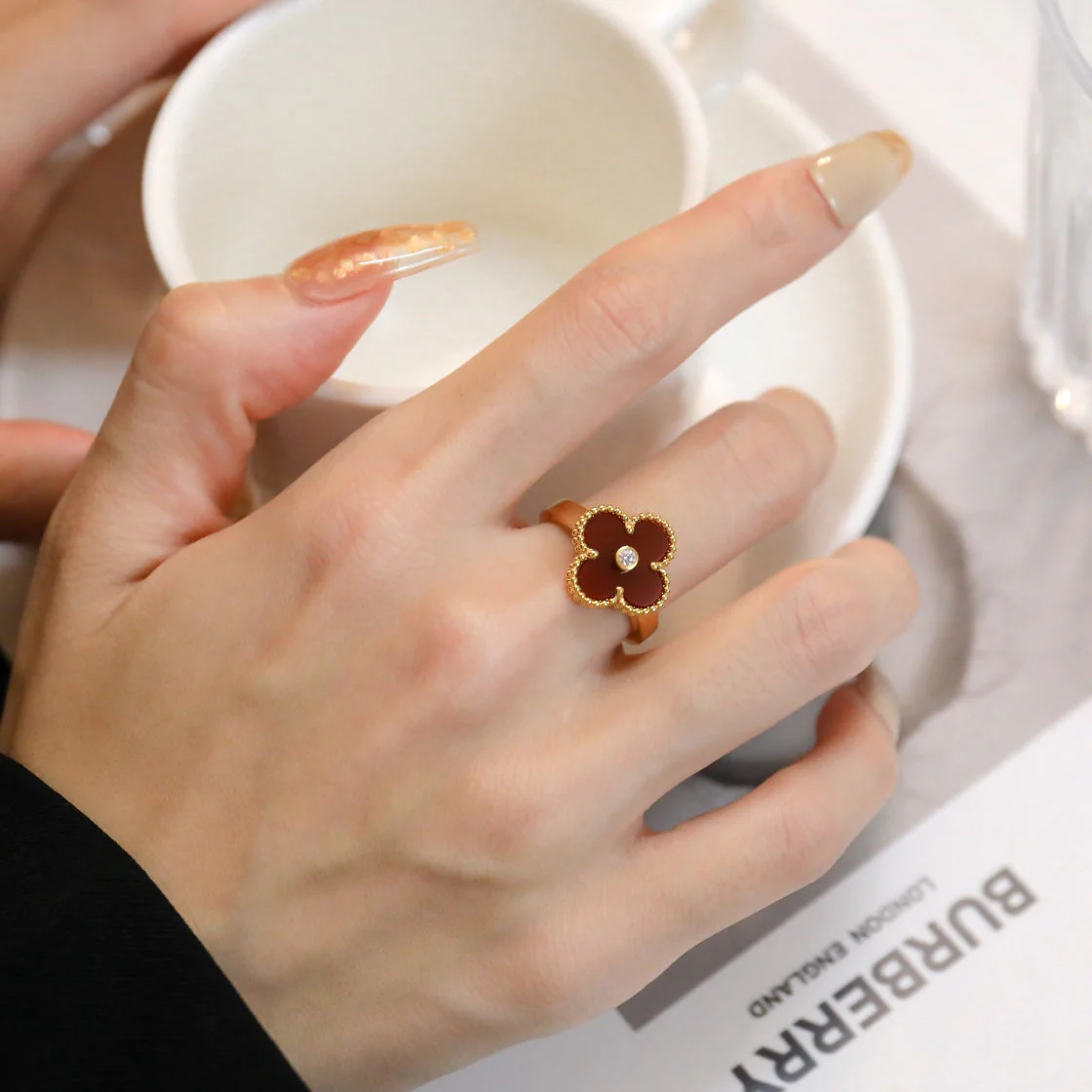 Regalia jewelryCLOVER CARNELIAN RING ROSE GOLD DIAMOND