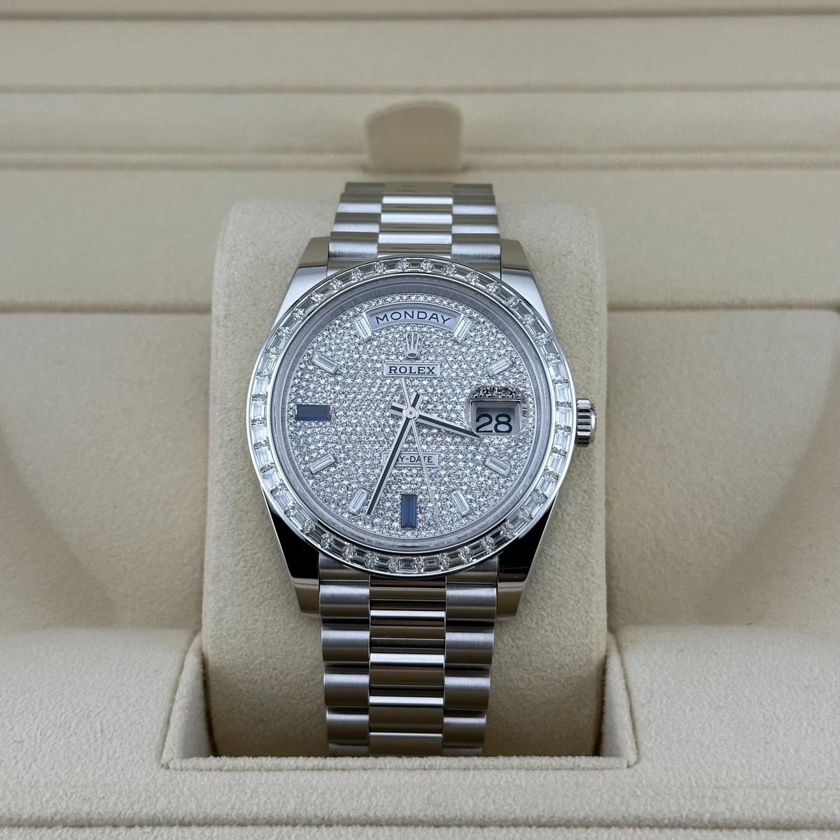 【Super Clone】ROLEX Day-Date 40mm 228396TBR-0021 Diamonds Sapphires Dial