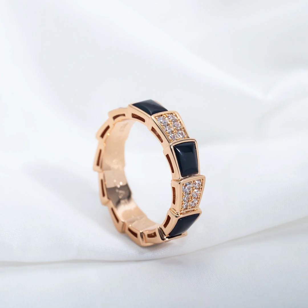 Regalia jewelrySERPENTI RING PINK GOLD BLACK MOP DIAMOND PAVED 4MM