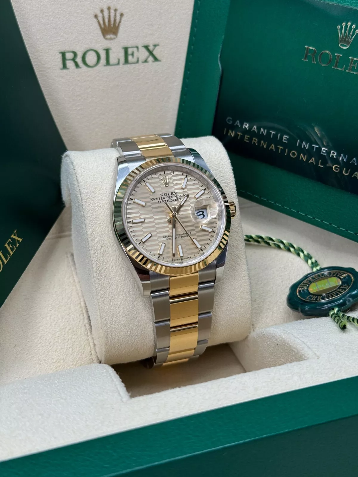 【Super Clone】ROLEX  Datejust 36mm 126233 Golden Fluted Motif 36mm Dial Oyster Bracelet