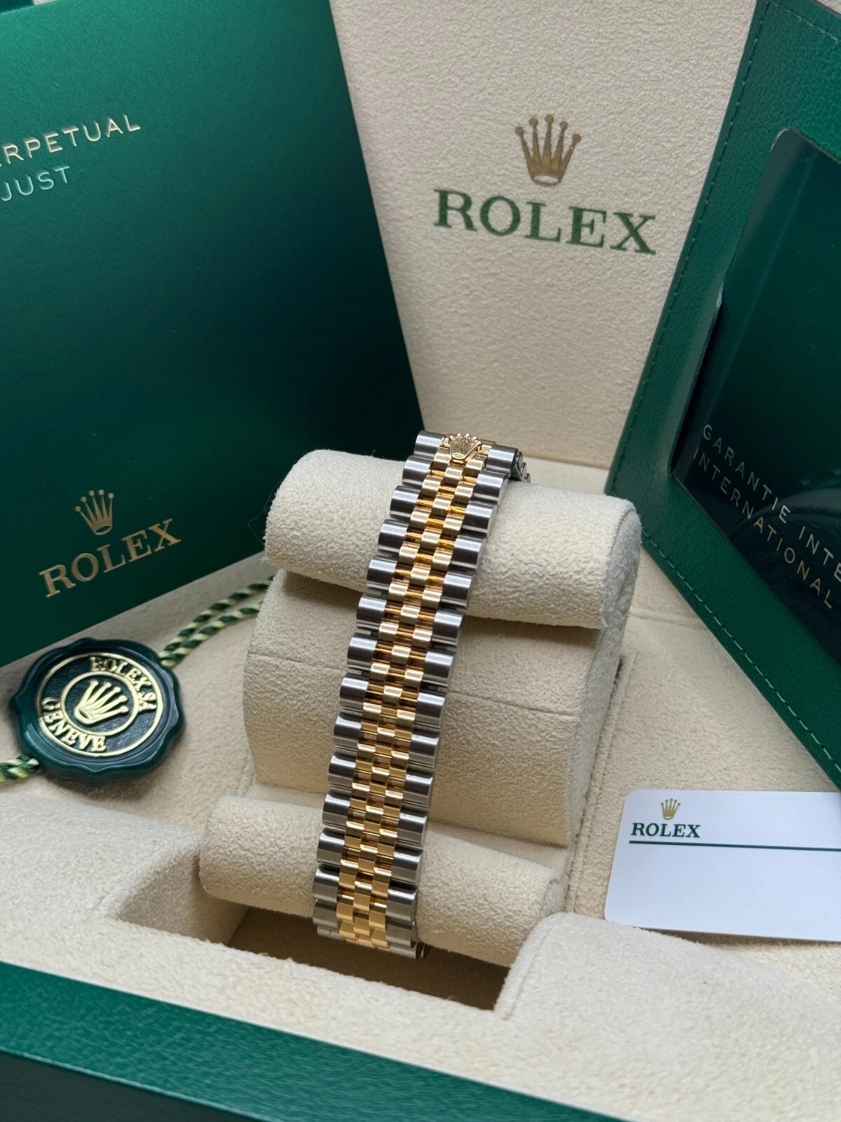 【Super Clone】ROLEX Datejust m278273-0031/0032 31mm Olive Green Floral Motif Dial Stainless Steel and Yellow Gold Oyster Watch