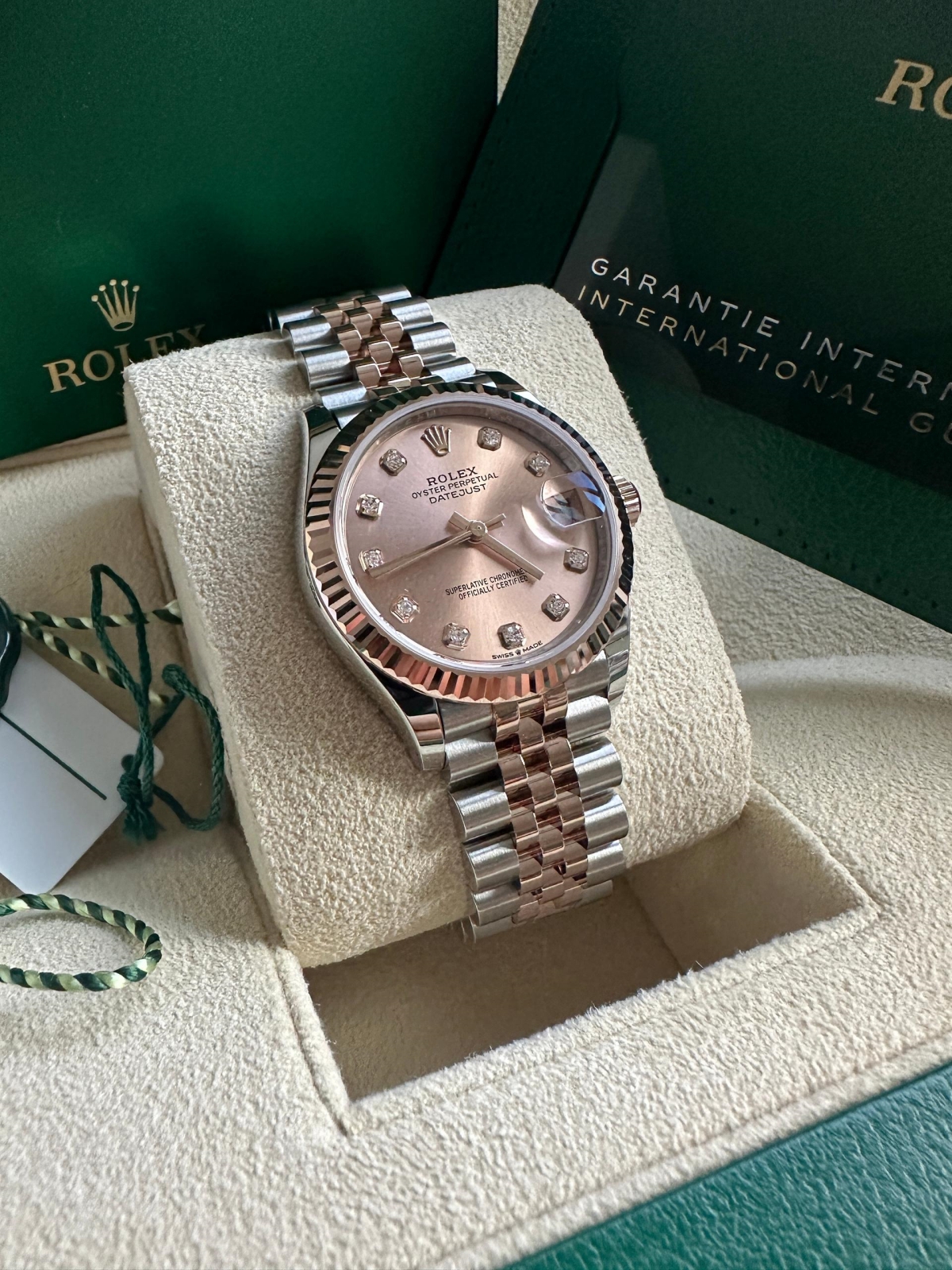 【Super Clone】ROLEX Datejust m278271-0023/0024 Rose 31mm Dial Oyster Bracelet Watch