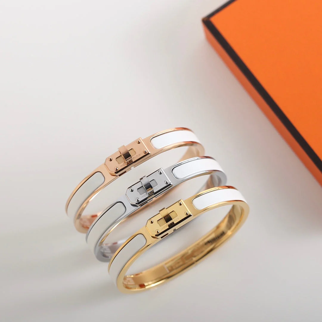 Regalia jewelryHM KELLY WHITE BRACELET