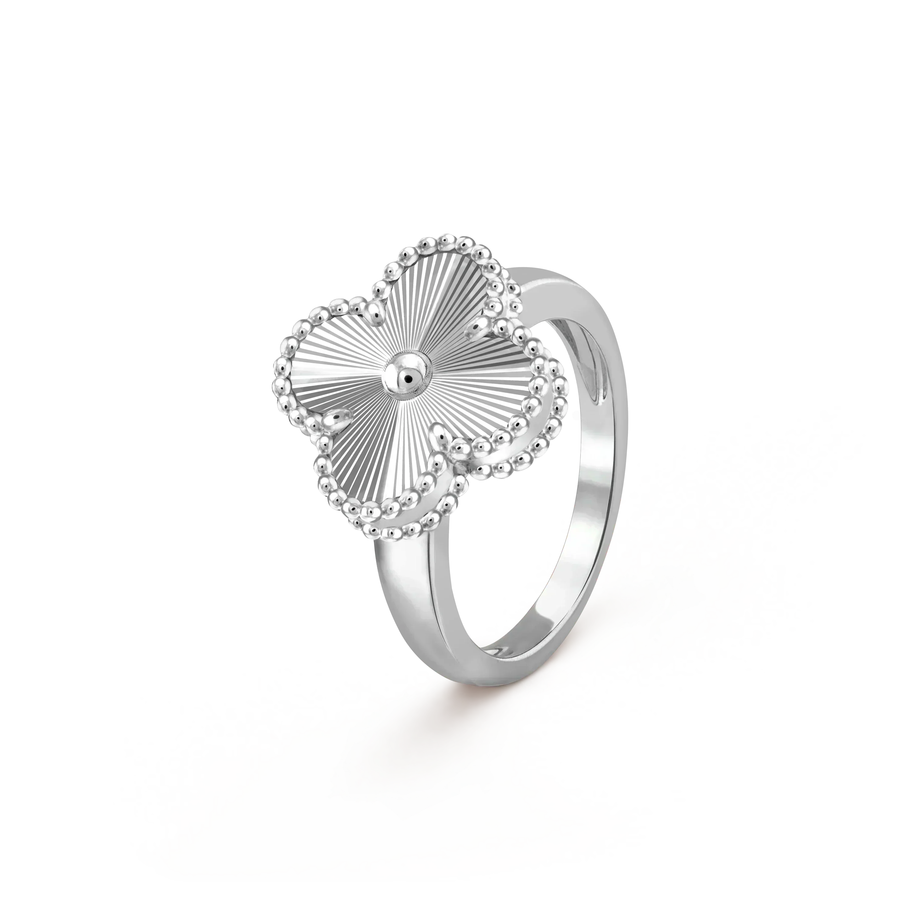 Regalia jewelryCLOVER SILVER RING