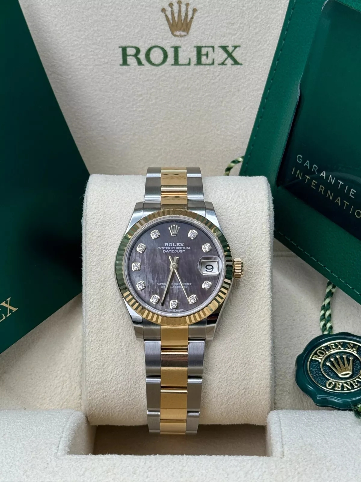 【Super Clone】ROLEX Datejust m278273-0023/0024 31mm Black Mother-of-Pearl Dial Stainless Steel and Yellow Gold Oyster Watch