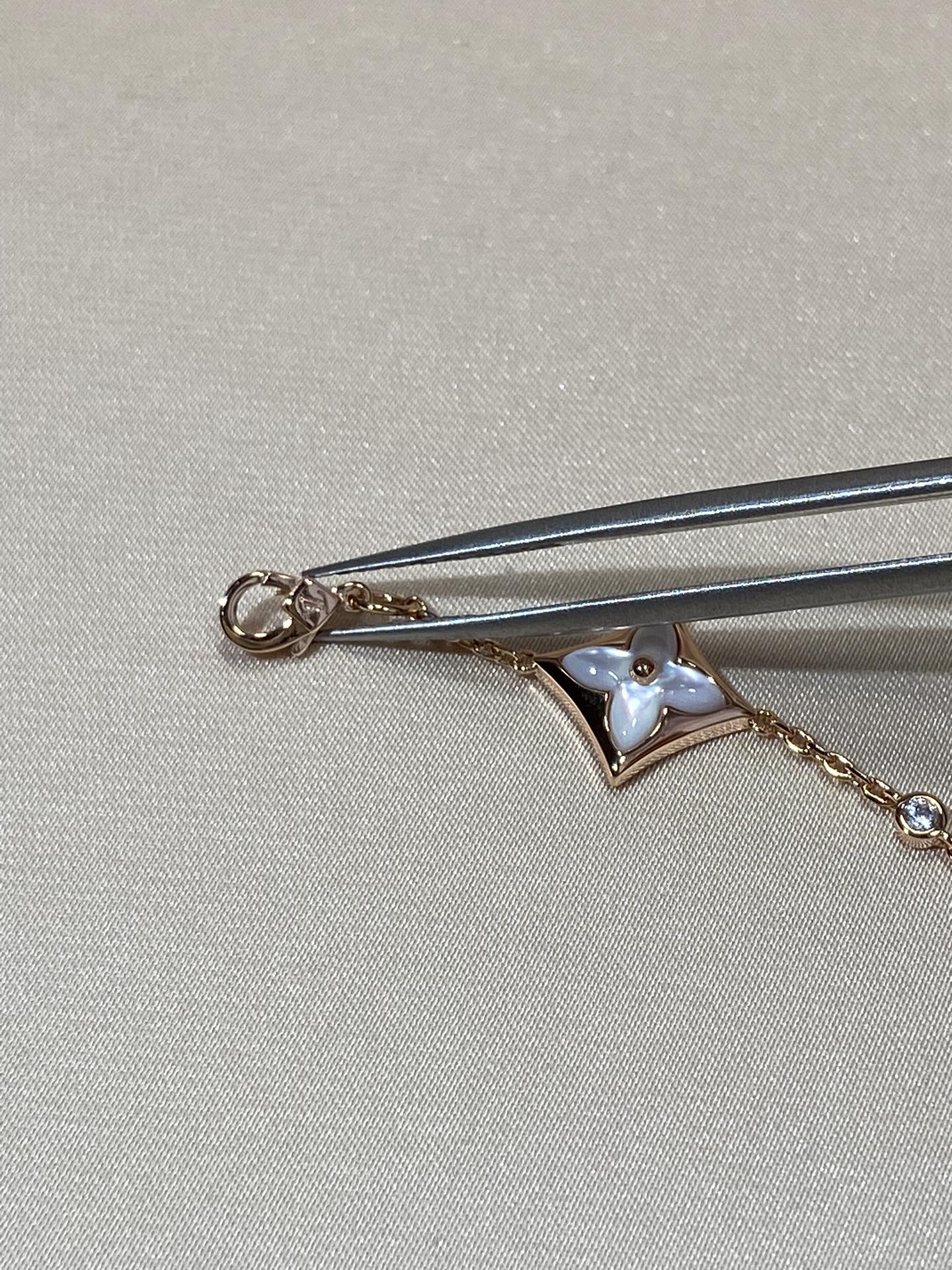 Regalia jewelrySTAR 4 MOTIF MOP DIAMOND PINK GOLD BRACELET