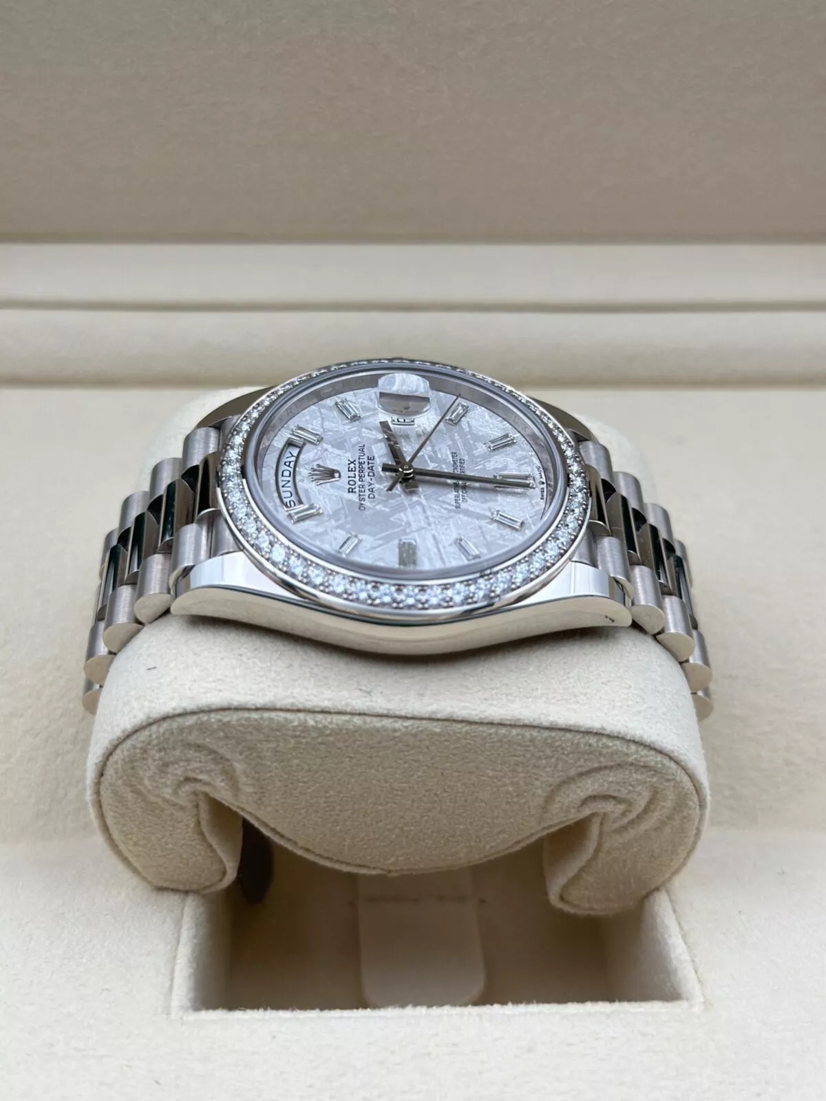 【Super Clone】ROLEX  Day-Date 40mm 228349RBR-0040 Meteorite Dial President Bracelet