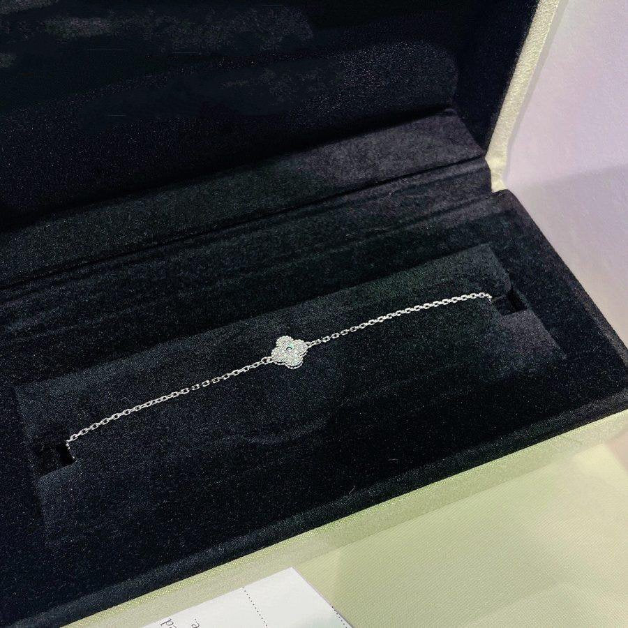 Regalia jewelryCLOVER  SINGLE FLOWER BRACELET SILVER