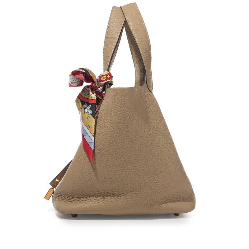 Hermès Trench Clemence Picotin Lock 22 Gold Hardware