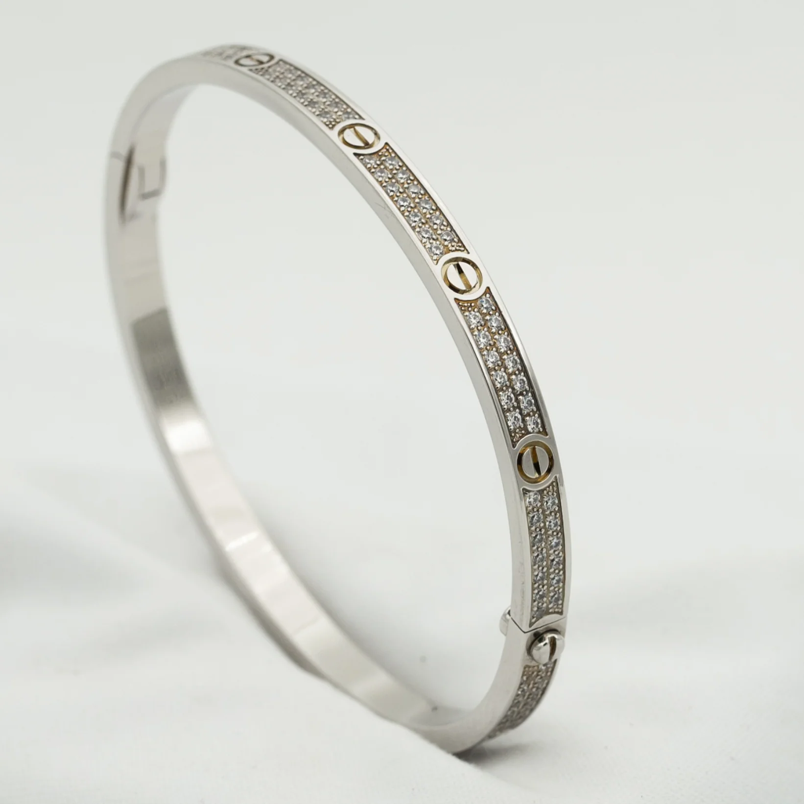 Regalia jewelryLOVE BRACELET 3.65MM DIAMOND-PAVED
