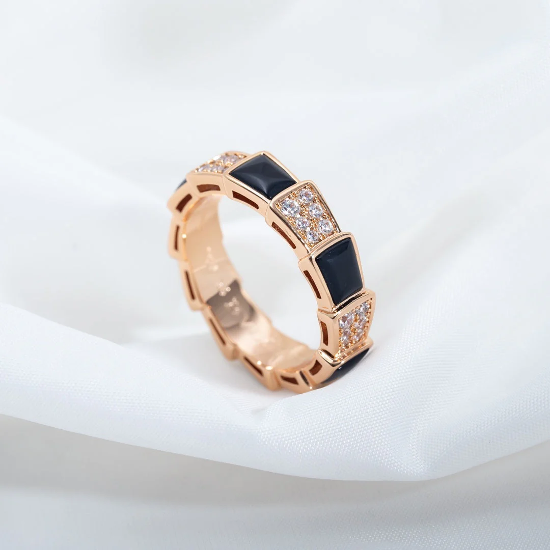 Regalia jewelrySERPENTI RING PINK GOLD BLACK MOP DIAMOND PAVED 4MM